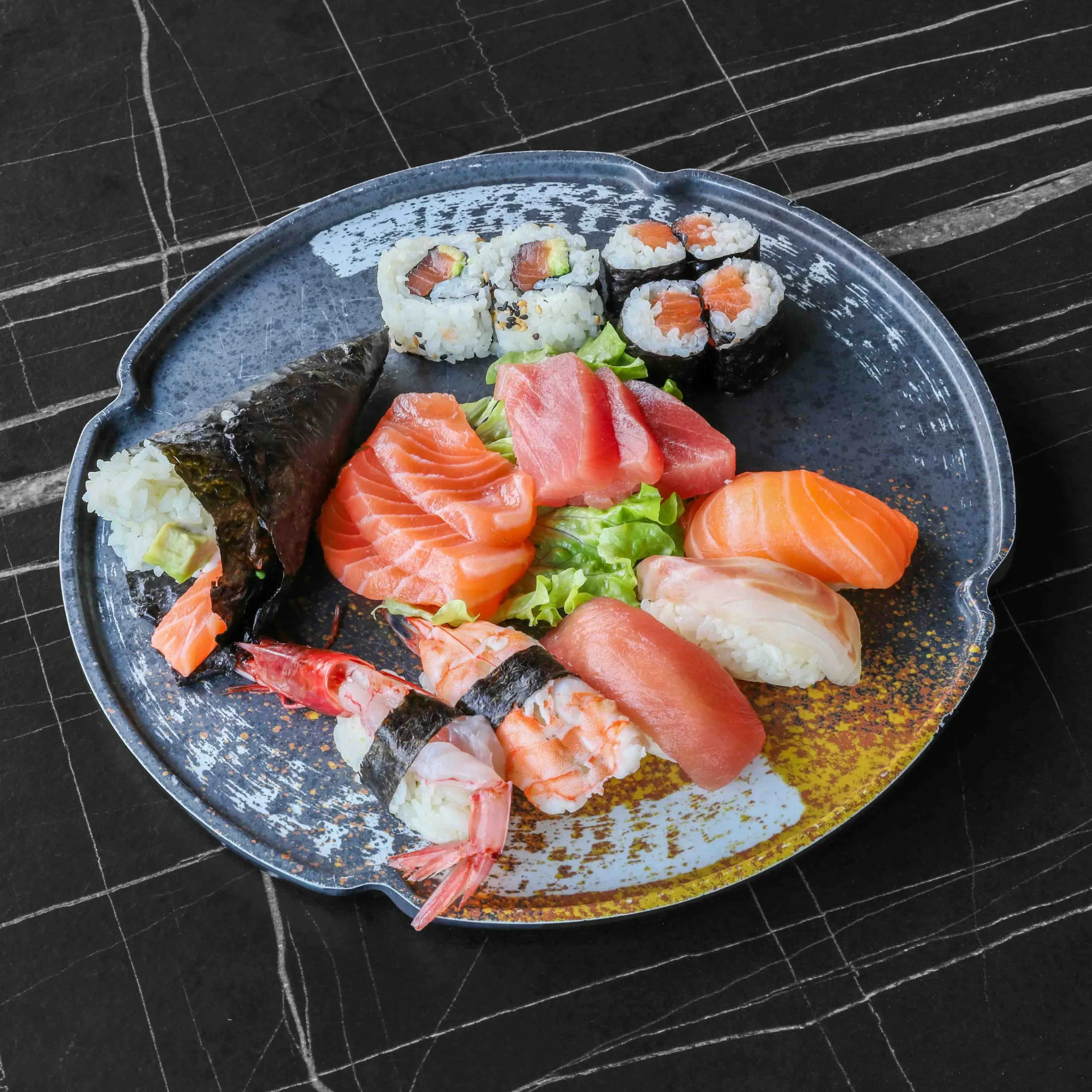 La Promessa della Pergola 2 Sushi Misto